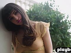 petite brunette milf ivy rose reveals her sexy curvy body