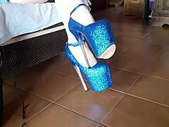 Those ankle boots paired with blue very high heels look stunning