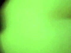 Watch this chubby girl play with herself?