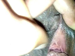 sexy amateurs squirt in tight shaved pussy 😍