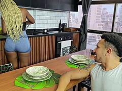 i luv fuking that monsta cock til i get hot cum in my big as