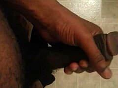 Shemale Performs In Raw Video Session