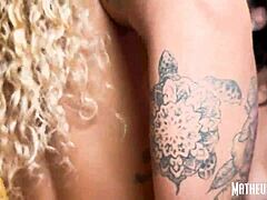 Desafiei Minhas Amigas Em Um Jogo Onde O Prêmio Era Sexo A Tres La No Meu Apartamento - Collab Bruninha A Surfista E Stellar