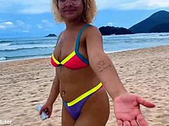 Fudendo Bem Gostoso A Loira Na Prainha Branca Com Latina Curves And Passionate Moves