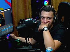 Martina Oliveira appears naked in her only Xvideos video from the podcast Púpum no Barraco in 4K, tempting with her natural tits and dirty talk during the outdoor interview