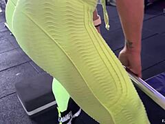 Milf gostosa does intense workout with her personal trainer, fucking hard in every position - Fabi Drumond 😈💦