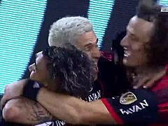 QUEIXUDO CANARINHO AND EX-CALVO GRÁVIDO BANG ARGENTINIAN RASPADINHA DOGGYSTYLE AT HOME!