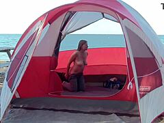 Wonna enjoys time with the guys at the beach