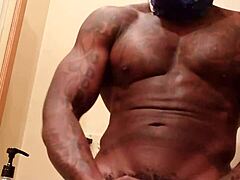 Whoa, worship that massive BBC from Hallelujah Johnson and tip my channel! 😍