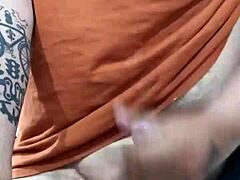 Josué Seeks Mature Connections