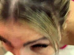 puta safada me ofereceu um pix de 1000 ou um boquete misterioso