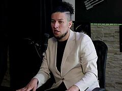 She explained the foreplay in massage seriously expanded her knowledge of the female body and squirting - cadu breathless on sheer red