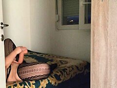 damn, caught this curvy teen with her wet pussy stuffed by a monster dildo, moaning hard