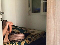 damn, caught this curvy teen with her wet pussy stuffed by a monster dildo, moaning hard