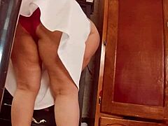 Secret recording catches sexy Mexican big ass girl changing clothes hidden cam