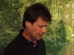 Barefoot pregnant ebony rides cock doggystyle deepthroat cum