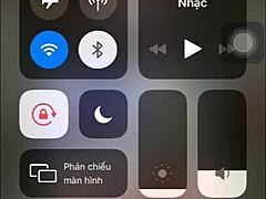 bigo cam girl flashes huge natural tits live!