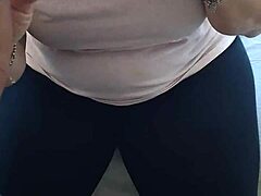 burst into lover's house and fuck her on phone with friend 😏📞💦