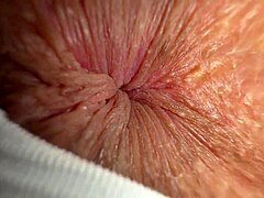 hey cutie, this 18yo italian shows close-up butthole filming joi tricks