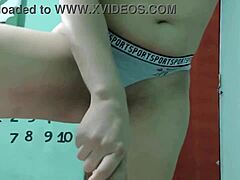 omg these guys with tiny dicks get me so wet i love milking them dry!! 😍🍆💦