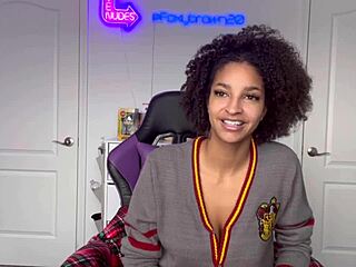 Foxybrown20 shares stranger encounter from Walmart store