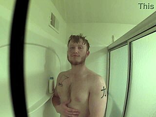 Steamy shower with amateur passion